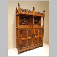 Cabinet, Indianapolis Museum of Art, photo by Daderot on Wikipedia.JPG